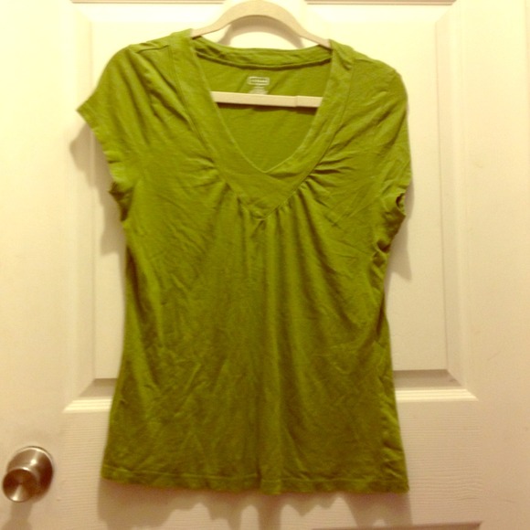 Large V neck Casual/Dress Shirt