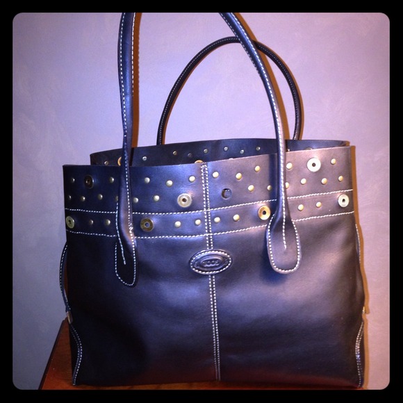 ⭐️REDUCED⭐️ Leather Studded Tod's Handbag