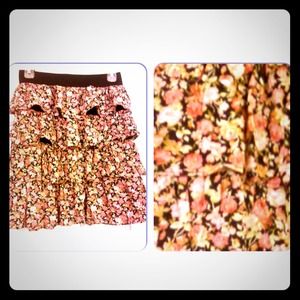 Flower print ruffle skirt