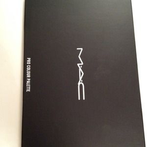 MAC brand-new refill palette