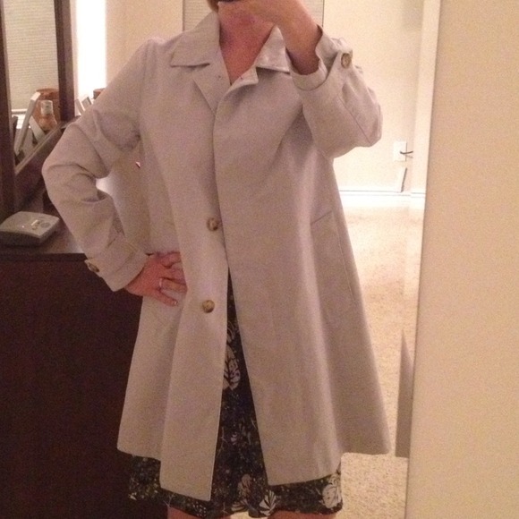 SOLD!! Gray Gap jacket