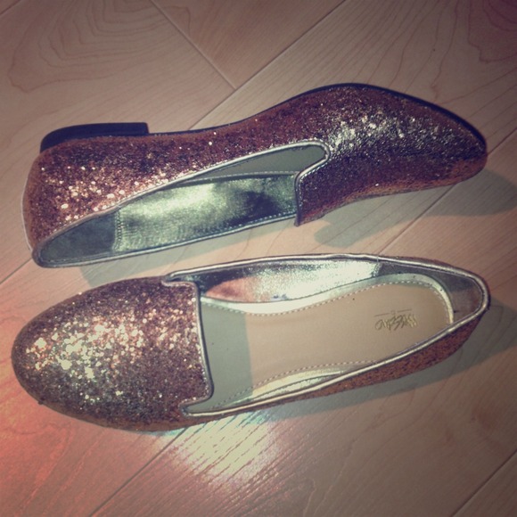 Mossimo Gold Glitz Loafers Size 9.5