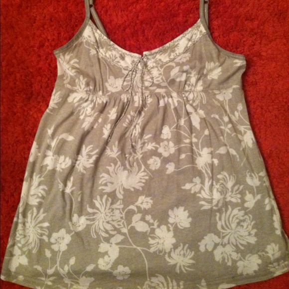 Abercrombie floral tank