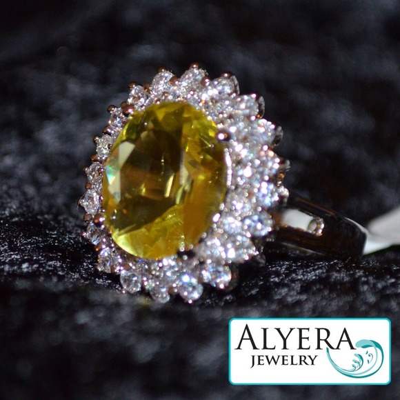 ❌❌SOLD❌❌ NEW!  Citrine / CZ Sterling Silver Ring