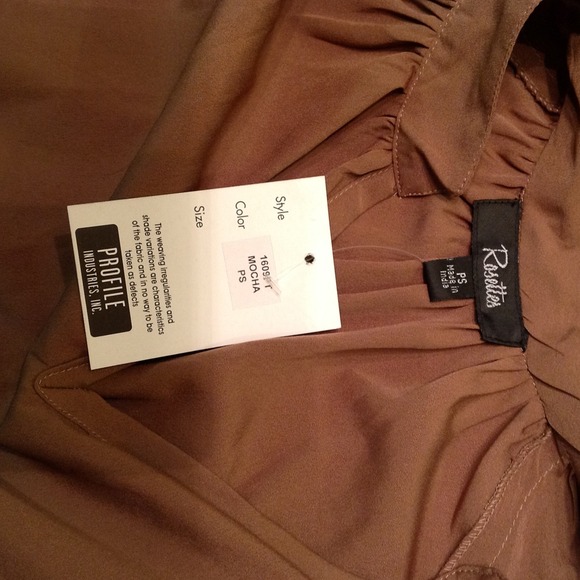 Taupe silky peasant-like blouse - Picture 3 of 3