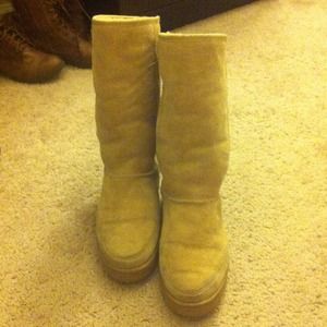 Authentic Ugg Boots