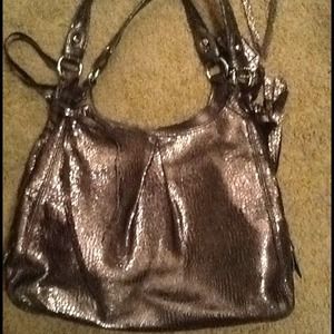 Fashionable COACH purse!!