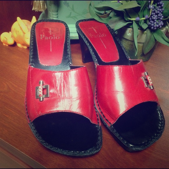 💰SOLD💰LINEA Paolo -Nordstrom Line.. Red Leather