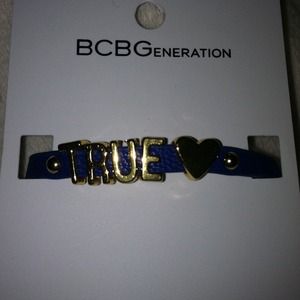 BCBG TRUE 💙