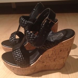 Decree Black Faux Wood Wedge Platforms Size 8