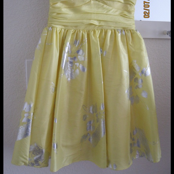 NWT City Triangles dress -Size 5 - Picture 2 of 2