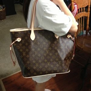 LV never full bag