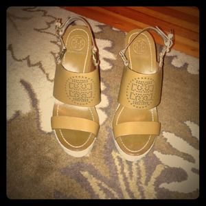 ***ON HOLD*** Size 7.5 Tory Burch wedges