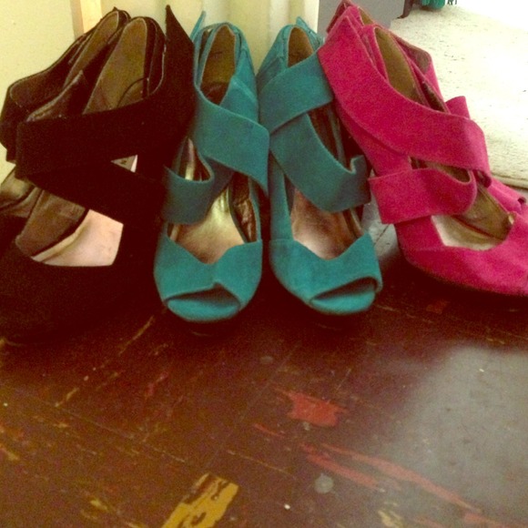 Steve Madden shoes sizes 8 1/2-9 - Picture 1 of 3