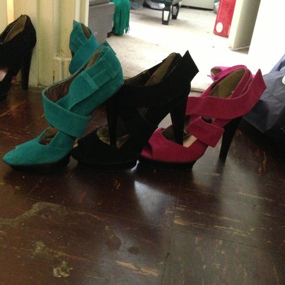 Steve Madden shoes sizes 8 1/2-9 - Picture 3 of 3