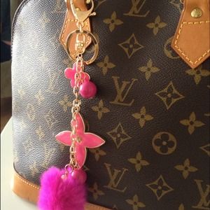 Pink Fleur de lis bag or key chain