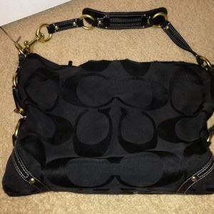 Stylish authentic Coach bag!!!