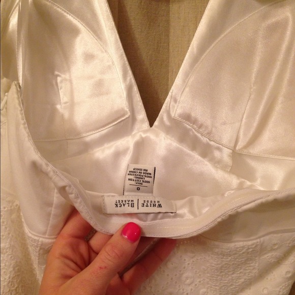 WhiteHouseBlackMkt Easter Wedding Graduation Dress - Picture 4 of 4