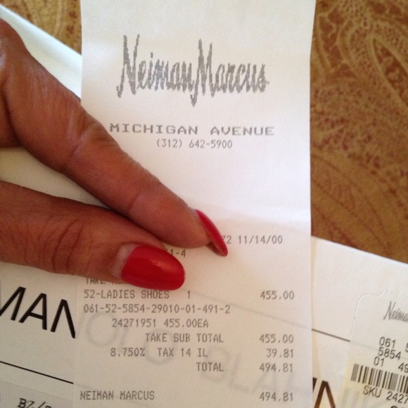 ❌SOLD❌Manolo Blahnik Stilettos❌SOLD❌ - Picture 4 of 4