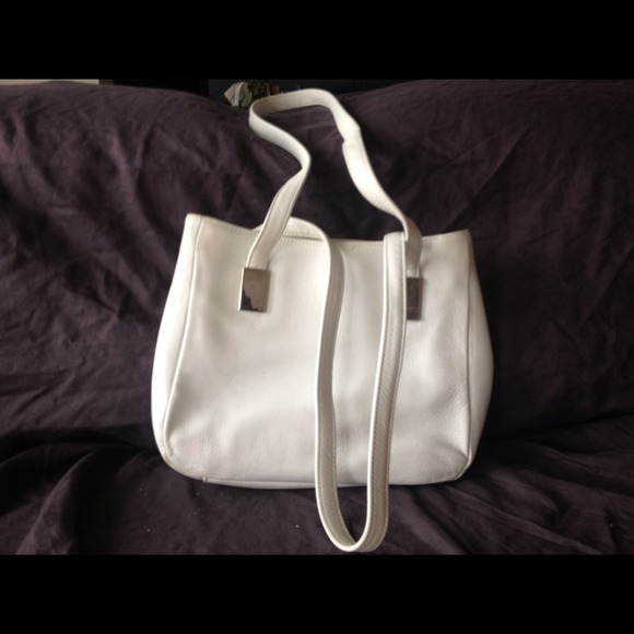 💐SPRING WHITE 💐 Tignanello leather