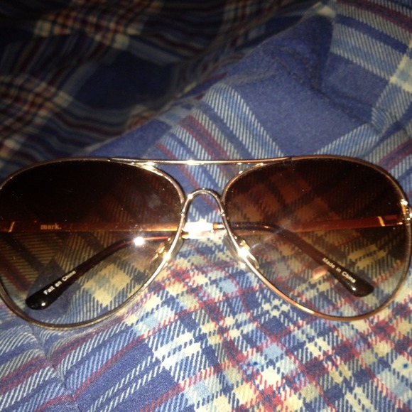 Mark sunglasses