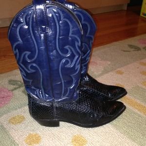 Cowboy boots!!! From Texas