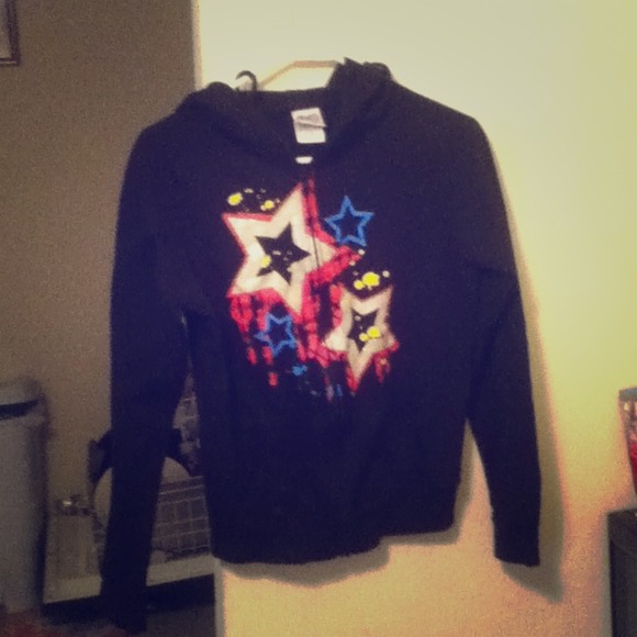 Hooded star zip-up