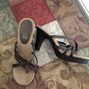 Mudd Heels Size 6 1/2