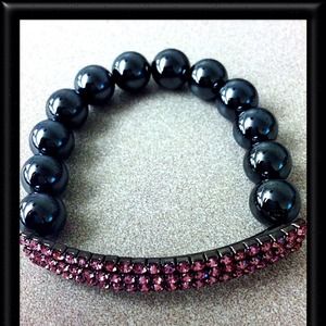 Women's bracelet