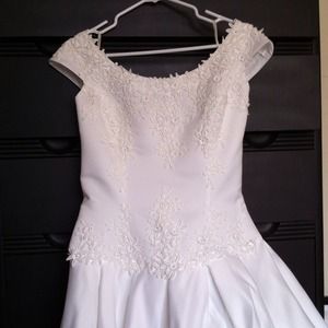 Wedding dress