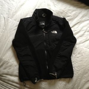 Black North Face size small