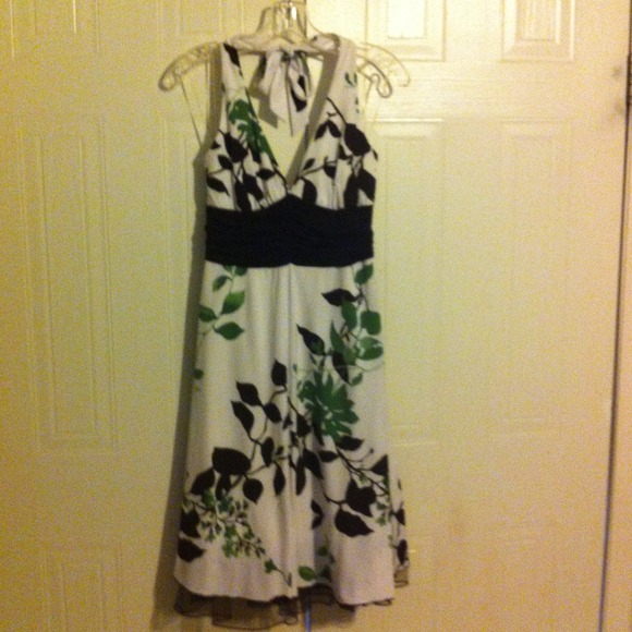 Super cute halter dress