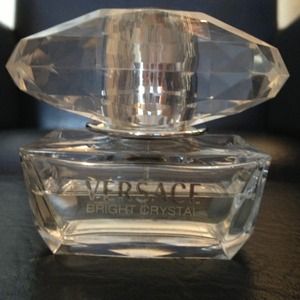 Versace Bright Crystal perfume