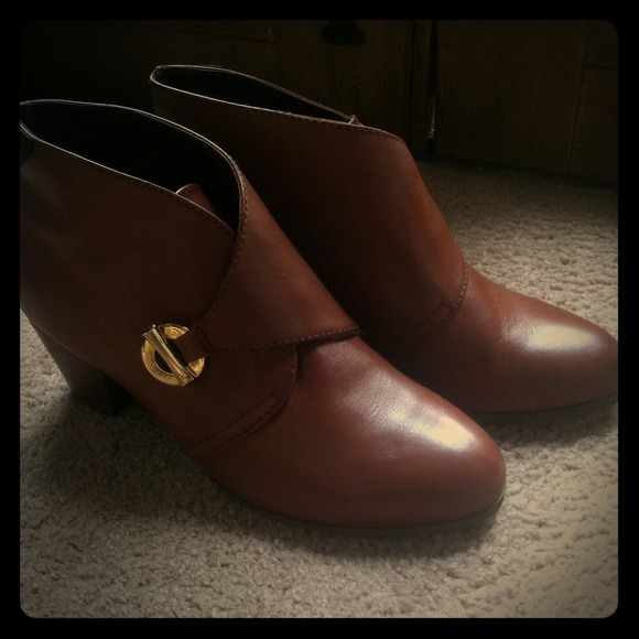 BASS Booties - so cute, so comfy