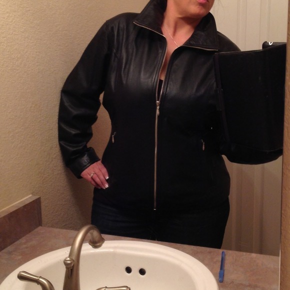 Wilson's Black Leather Jacket XL