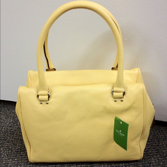 🎀SOLD🎀 Kate Spade Grant Park Shelby Handbag - Picture 2 of 4