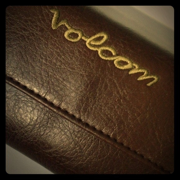 Volcom wallet with coin purse