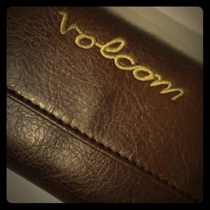 Volcom wallet with coin purse