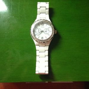 🚫SOLD🚫 Guess Watch