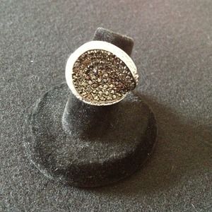 Lia Sophia Cocktail ring