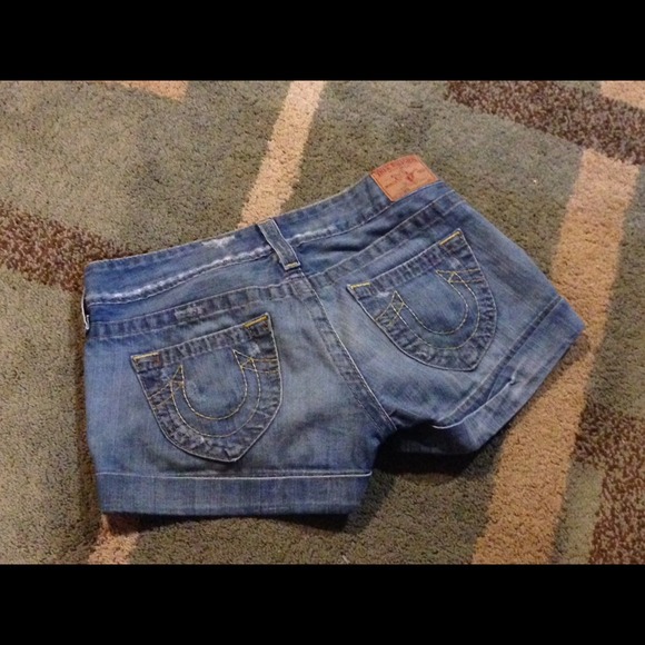 True region shorts