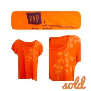 ⬇Final reduce!!!!!! GAP fall leaves tee