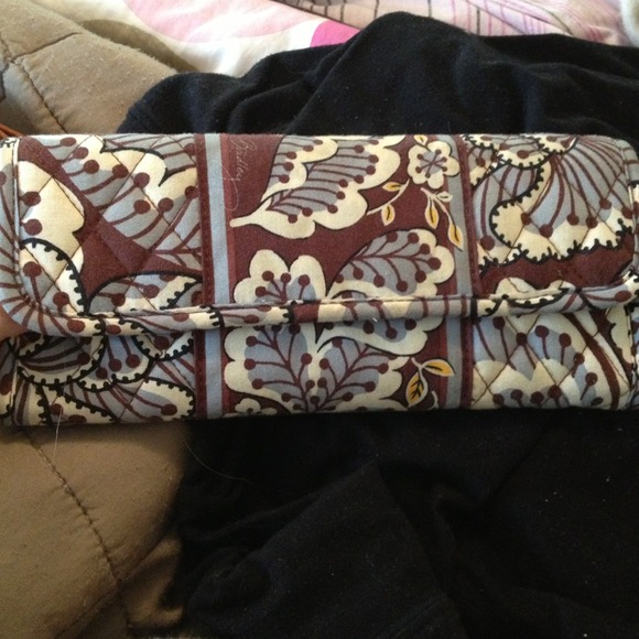 🎉sold in bundle 🎉 Vera Bradley wallet