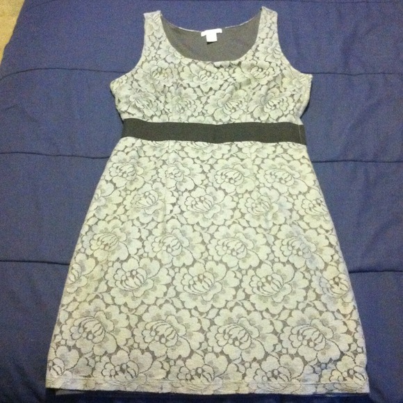 Dress up or dress down! Works for any occasion!