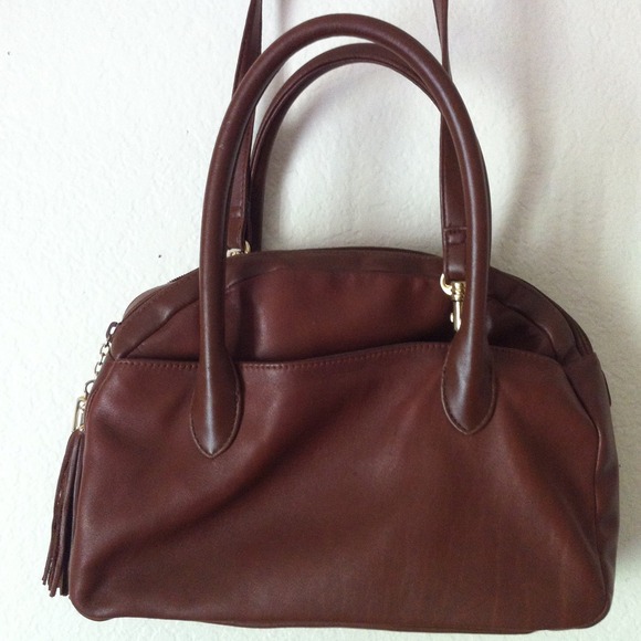 SOLD! 💥💥💥 Cute vintage clutch.