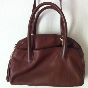 SOLD! 💥💥💥 Cute vintage clutch.