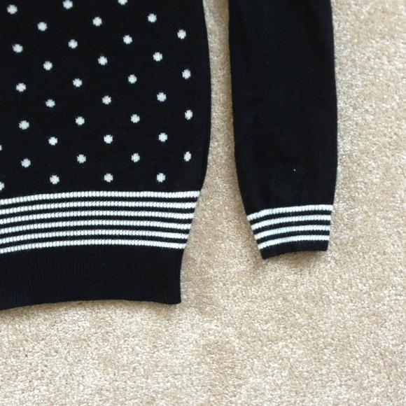 Polka Dotted Sweater! - Picture 3 of 3