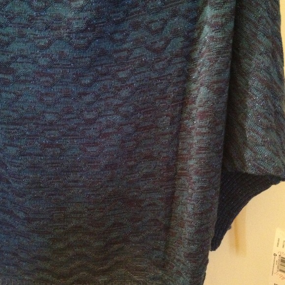 New Direction combo top - Picture 2 of 2