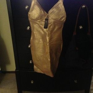 Nwt kardashian Kollection body con dress
