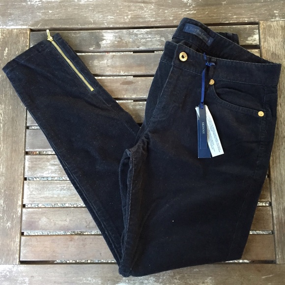 Juicy Couture Black Ankle Zip Skinny Corduroys